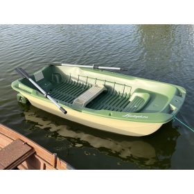 Tahe boats